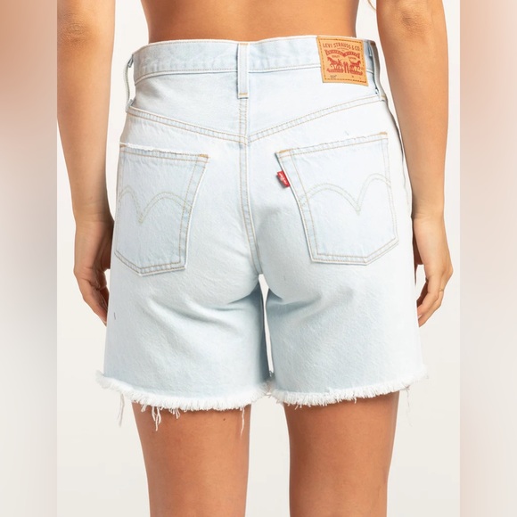 Levi's Women's 501 Mid-Thigh Shorts - Fade Off - 30 - Picture 3 of 3